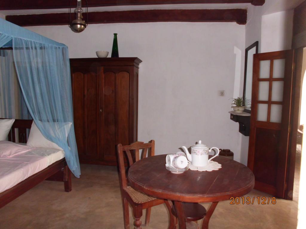 Beatrice House Galle Fort - Homestay Rom bilde